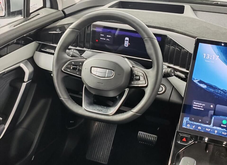 Geely Atlas, II 2.0 AMT (200 л.с.)
