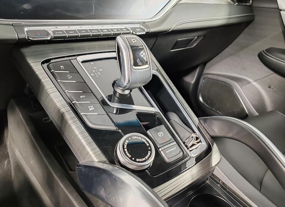 Geely Atlas Pro 1.5 AMT (177 л.с.) 4WD