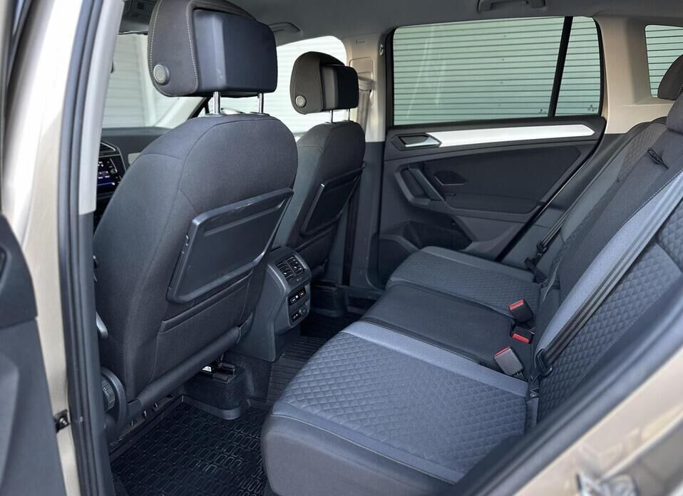 Volkswagen Tiguan, II 1.4 AMT (150 л.с.) 4WD