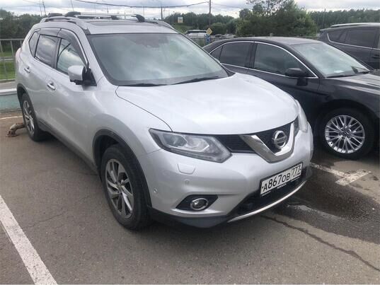 Nissan X-Trail, 2015 г., 83 791 км