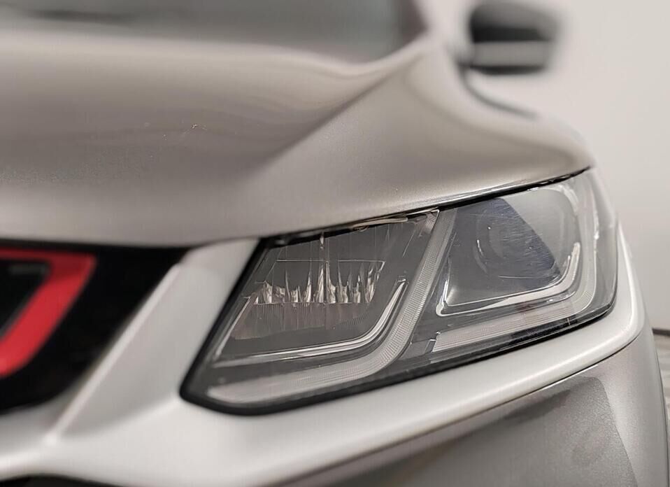 Geely Coolray, I 1.5 AMT (150 л.с.)