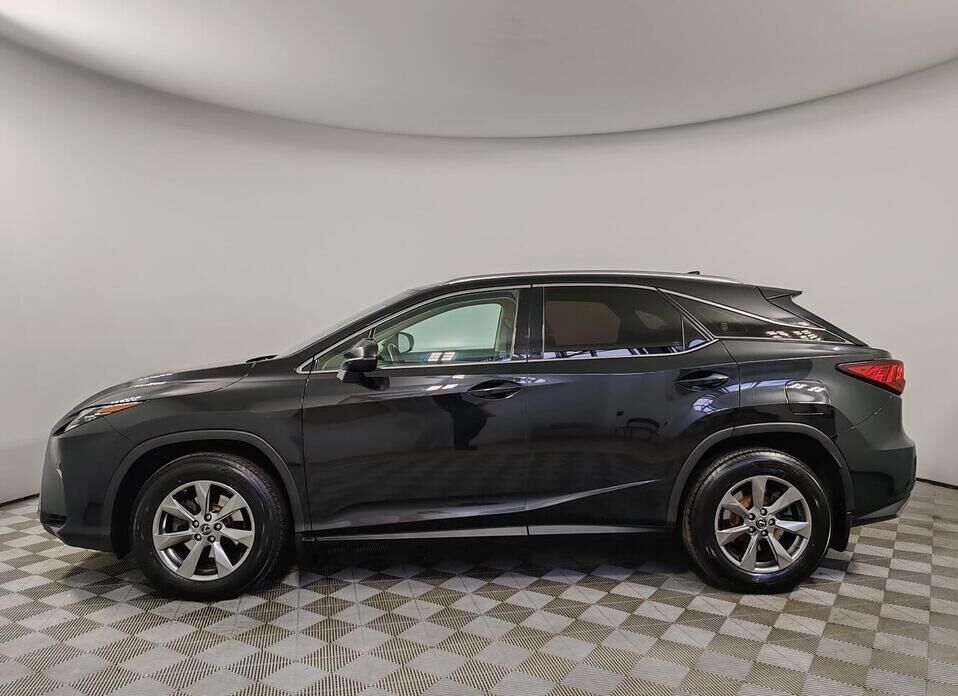 Lexus RX, IV Рестайлинг 300 2.0 AT (238 л.с.) 4WD