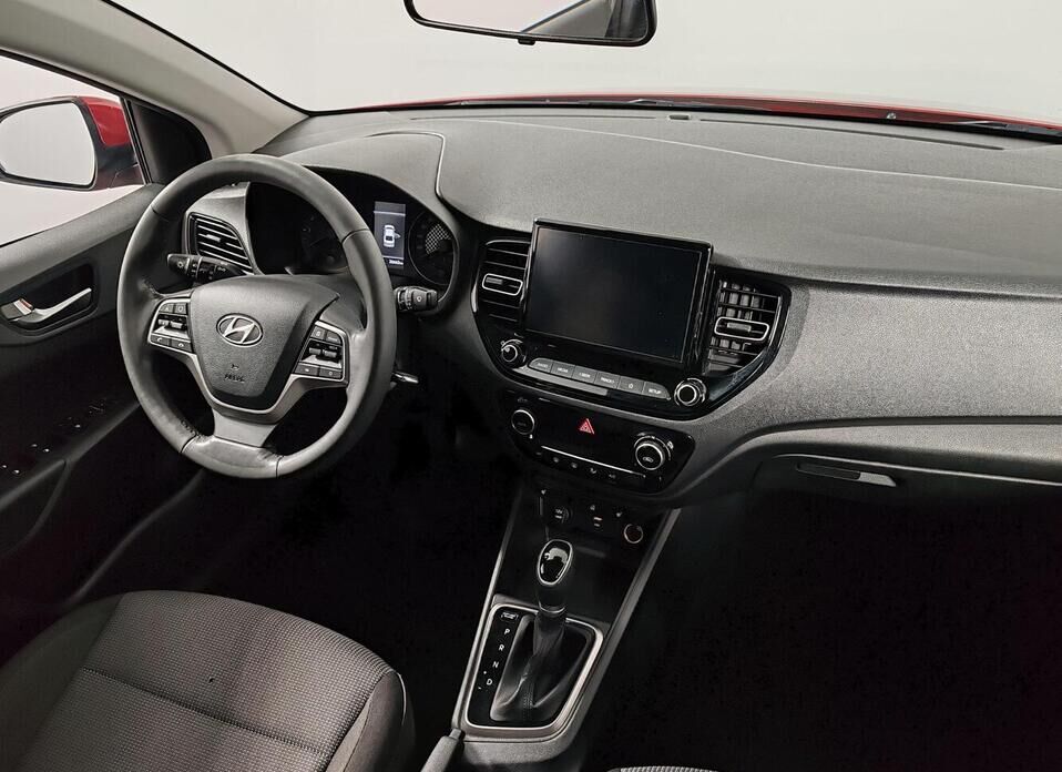 Hyundai Solaris 1.6 AT (123 л.с.)