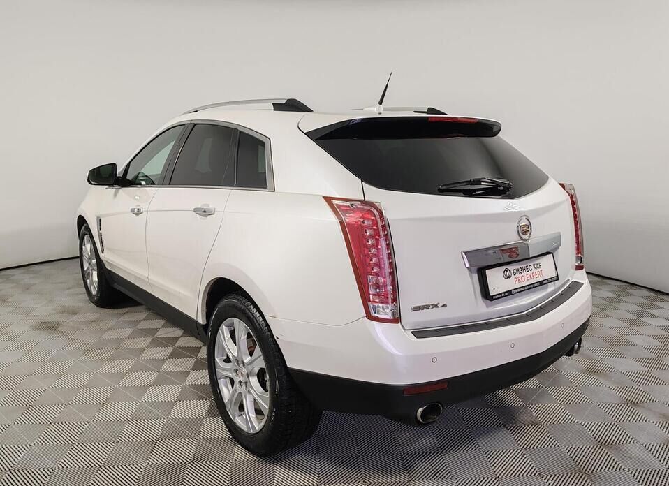 Cadillac SRX, II 3.0 AT (269 л.с.) 4WD