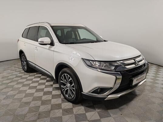 Mitsubishi Outlander, 2016 г., 148 739 км