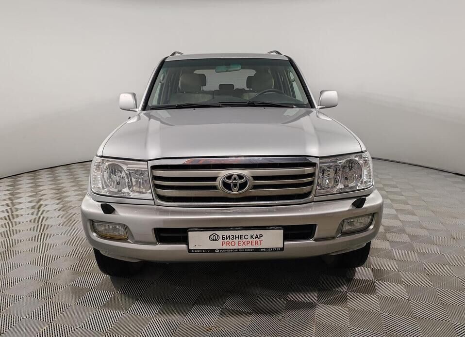 Toyota Land Cruiser, 100 Series Рестайлинг 2 4.2d MT (204 л.с.) 4WD