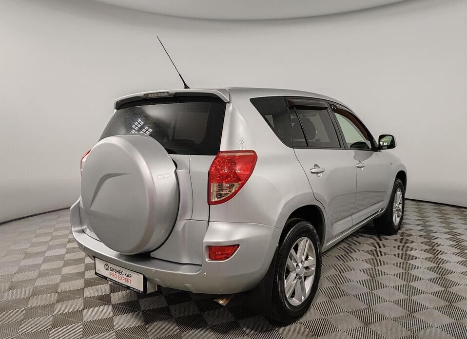 Toyota RAV4, III (XA30) 2.0 AT (152 л.с.) 4WD
