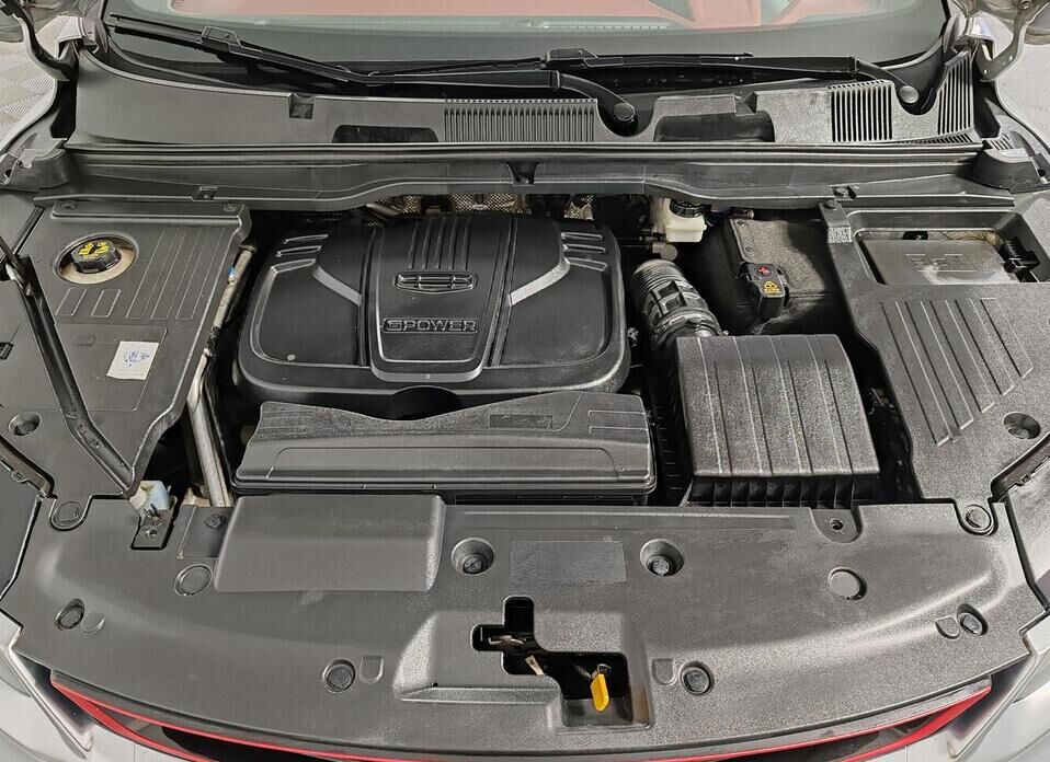 Geely Coolray, I 1.5 AMT (150 л.с.)