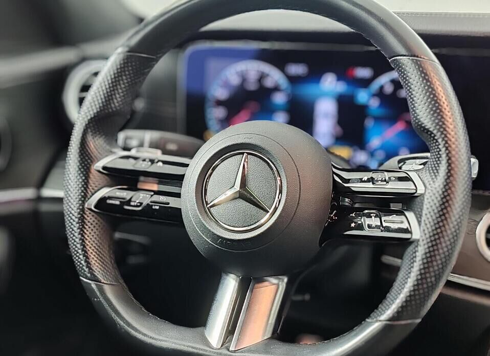 Mercedes-Benz E-Класс, V (W213, S213, C238) Рестайлинг 200 2.0 AT (197 л.с.) 4WD