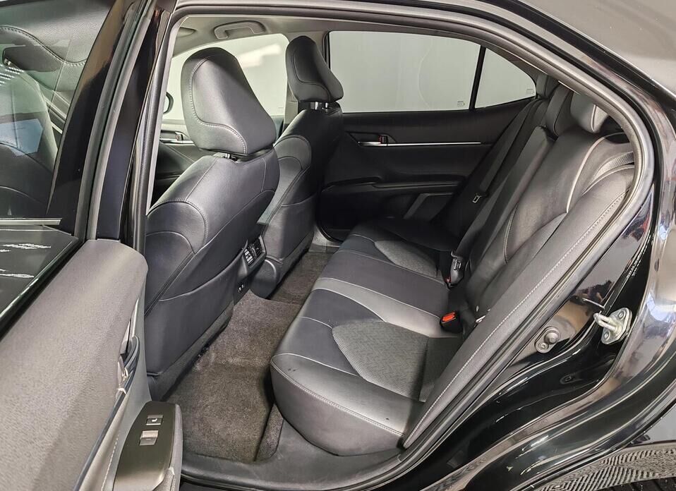 Toyota Camry, VIII (XV70) Рестайлинг 2.5 AT (200 л.с.)