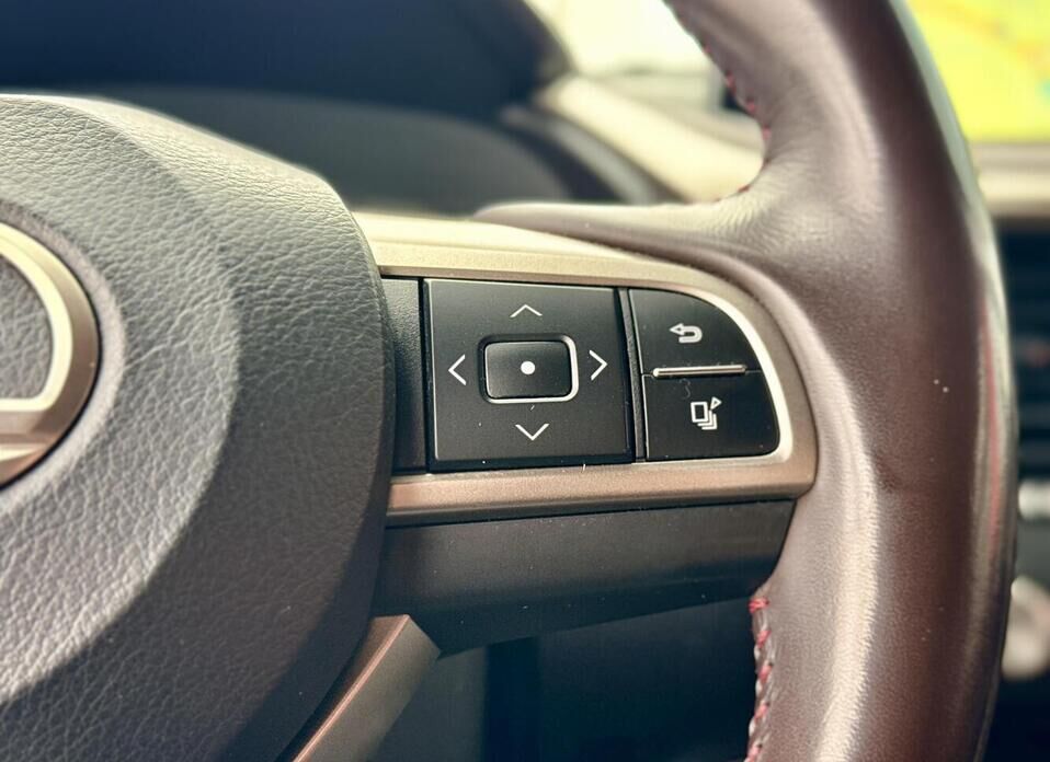 Lexus RX, IV Рестайлинг 300 2.0 AT (238 л.с.) 4WD