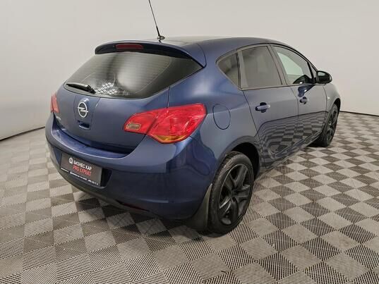 Opel Astra, J, 2010 г., 214 118 км