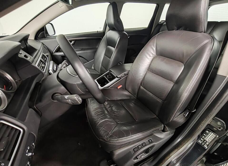 Volvo XC70, II 2.0d AT (163 л.с.) 4WD