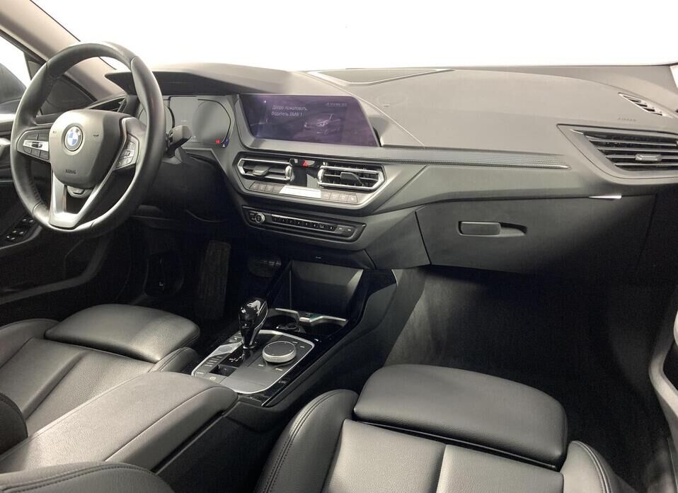BMW 2 серии 218i 1.5 AMT (140 л.с.)