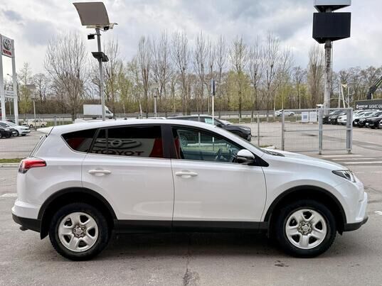 Toyota RAV4, 2018&nbsp;г., 71&nbsp;587&nbsp;км