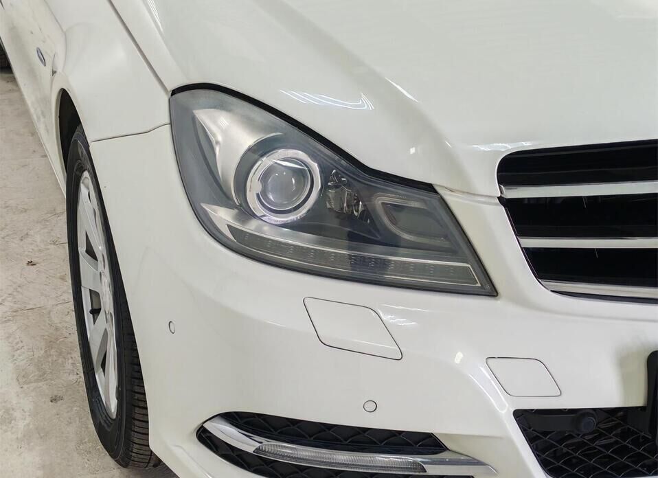 Mercedes-Benz C-Класс 180 BlueEFFICIENCY 1.8 AT (156 л.с.)