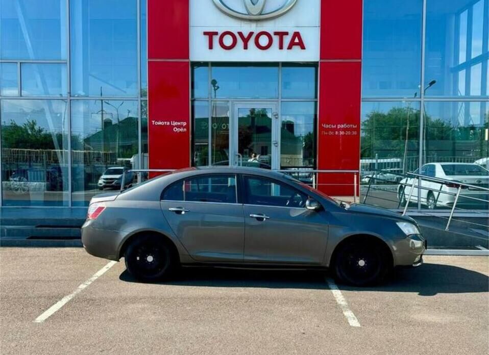 Geely Emgrand EC7 1.8 MT (126 л.с.)