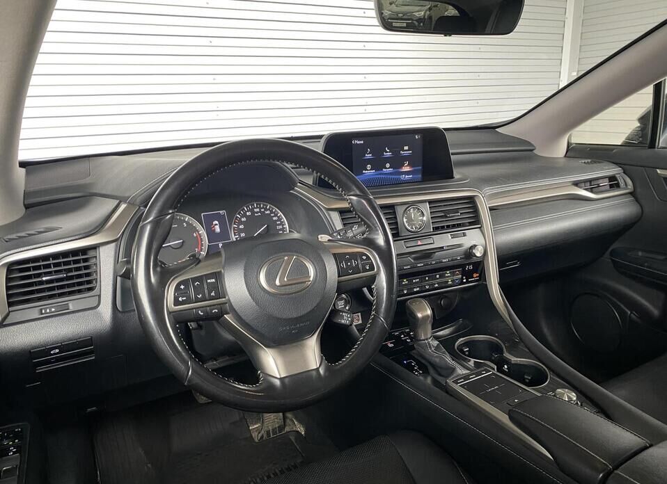 Lexus RX, IV Рестайлинг 300 2.0 AT (238 л.с.) 4WD