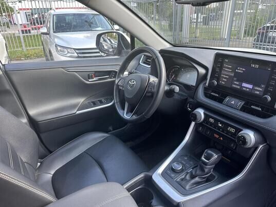 Toyota RAV4, 2021 г., 59 237 км