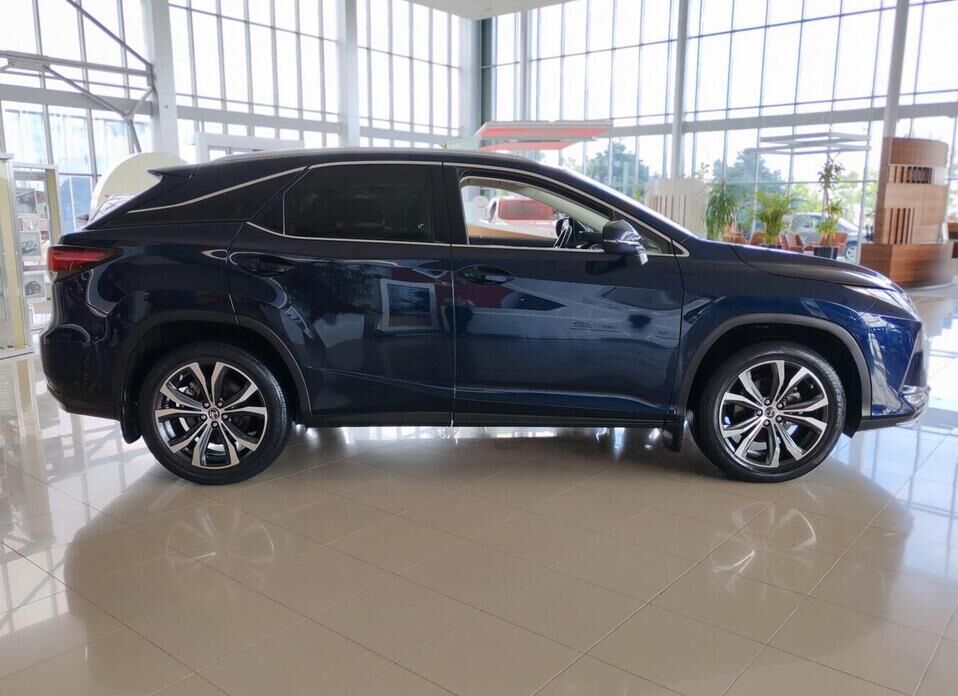 Lexus RX, IV Рестайлинг 300 2.0 AT (238 л.с.) 4WD