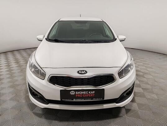 Kia Ceed, 2016 г., 110 941 км