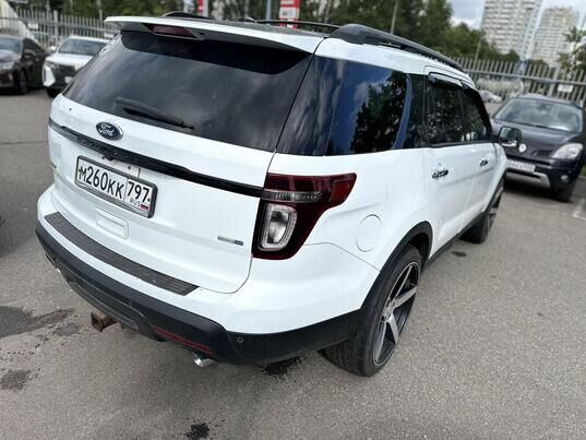 Ford Explorer, 2013 г., 193 843 км