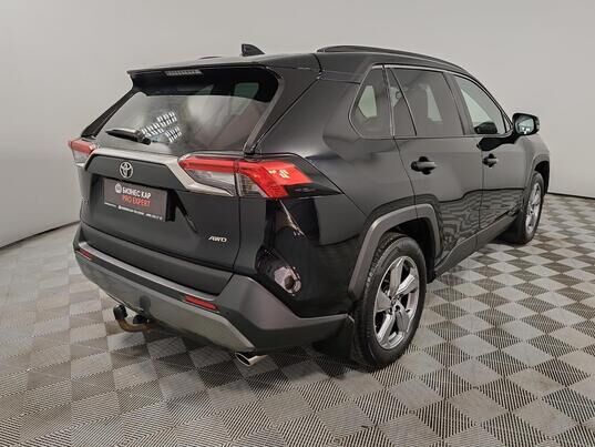 Toyota RAV4, 2021 г., 122 125 км