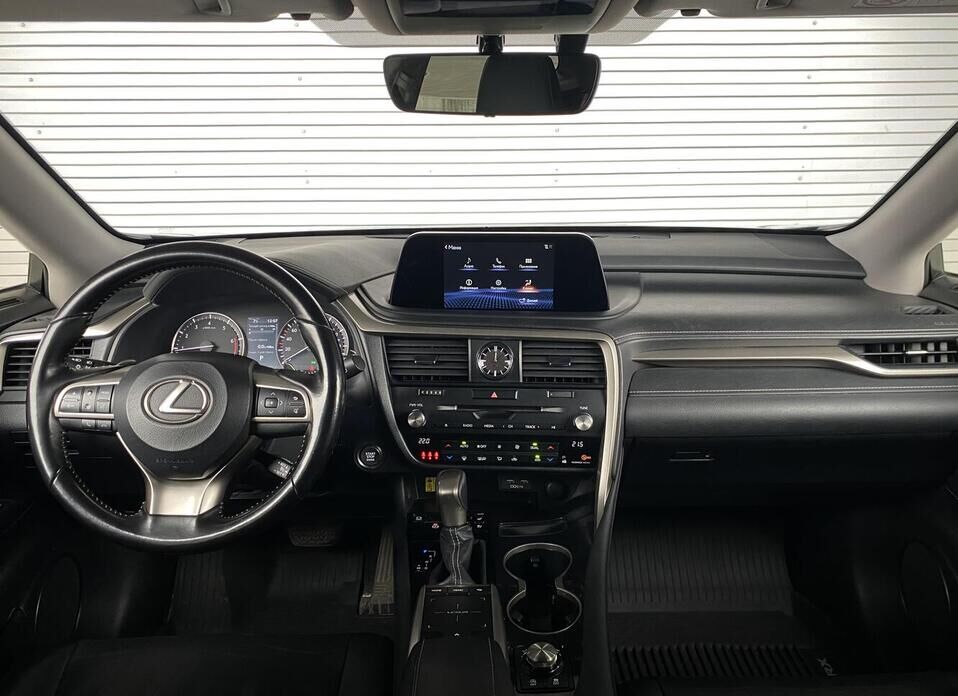 Lexus RX, IV Рестайлинг 300 2.0 AT (238 л.с.) 4WD