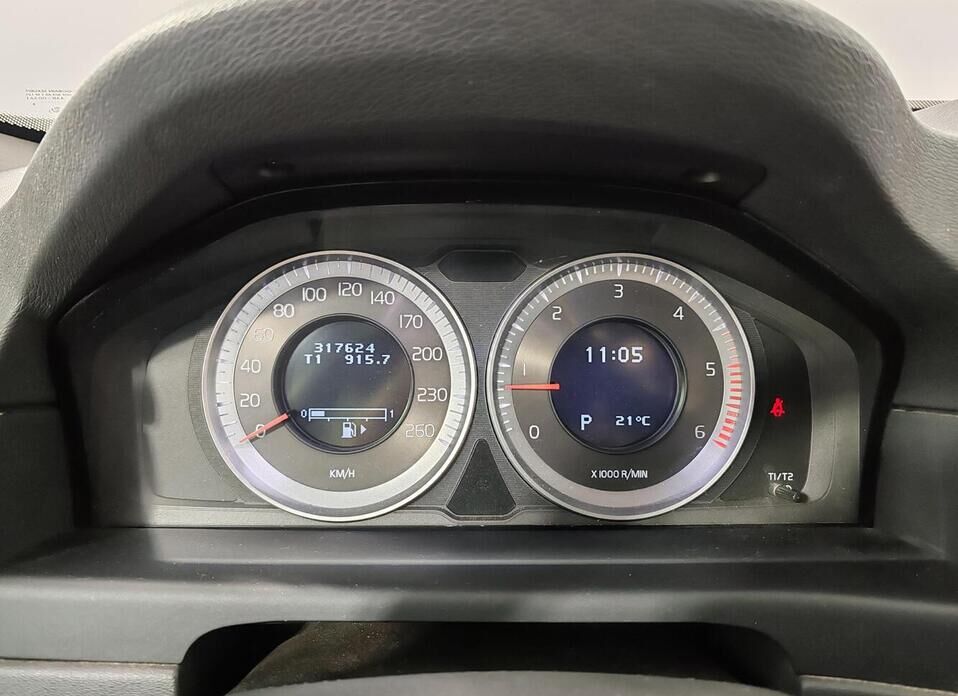 Volvo XC70, II 2.0d AT (163 л.с.) 4WD