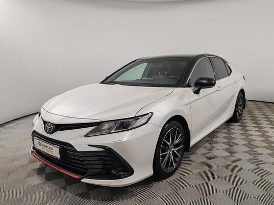 Toyota Camry, 2021&nbsp;г., 56&nbsp;278&nbsp;км