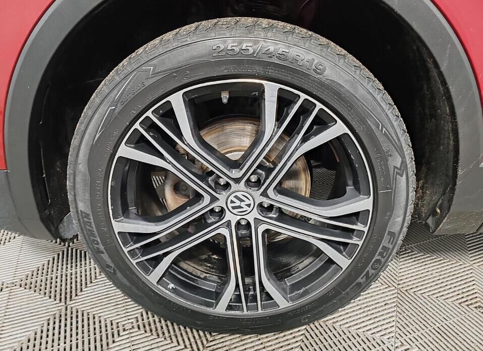 Volkswagen Tiguan, II 1.4 AMT (125 л.с.)