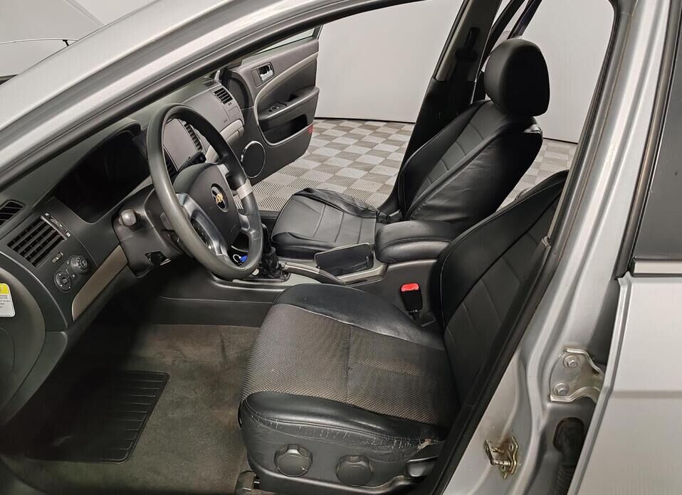Chevrolet Epica, I Рестайлинг 2.0 MT (143 л.с.)