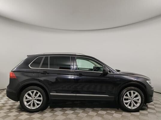 Volkswagen Tiguan, 2017&nbsp;г., 151&nbsp;712&nbsp;км