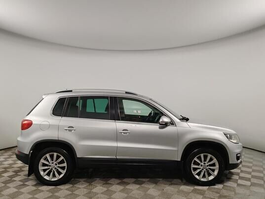 Volkswagen Tiguan, 2012&nbsp;г., 311&nbsp;430&nbsp;км
