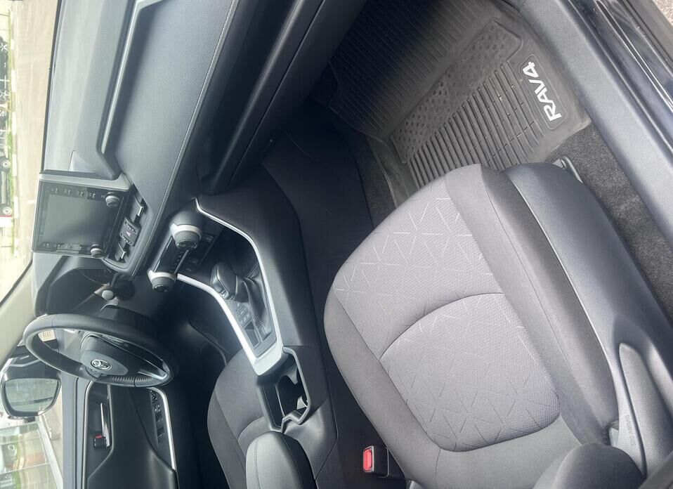 Toyota RAV4, V (XA50) 2.5 AT (199 л.с.) 4WD