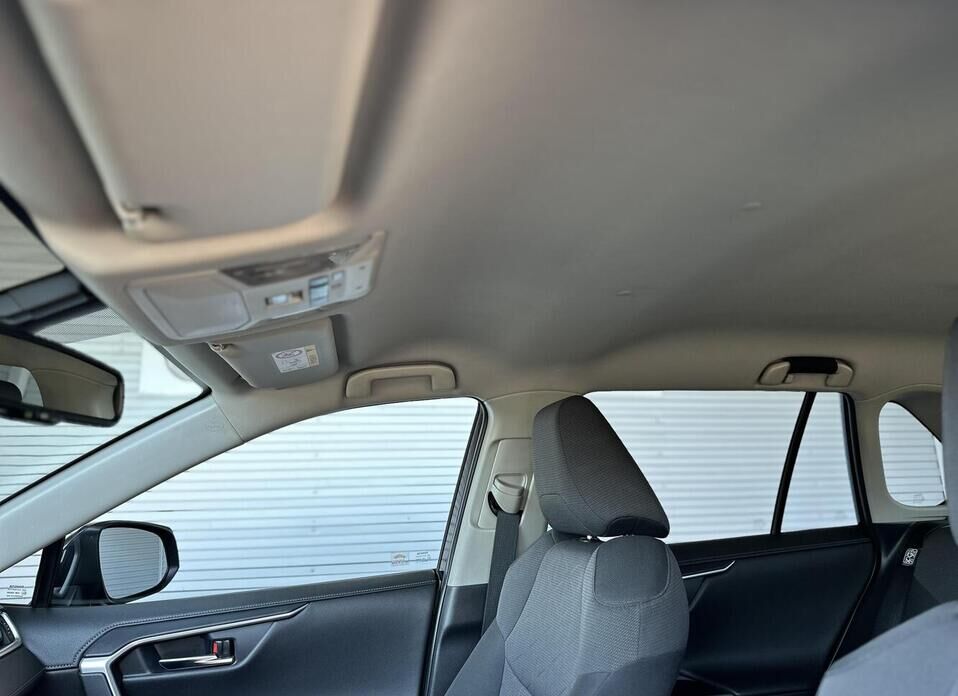 Toyota RAV4, V (XA50) 2.5 AT (199 л.с.) 4WD