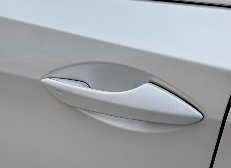 Lexus RX, IV Рестайлинг 300 2.0 AT (238 л.с.) 4WD