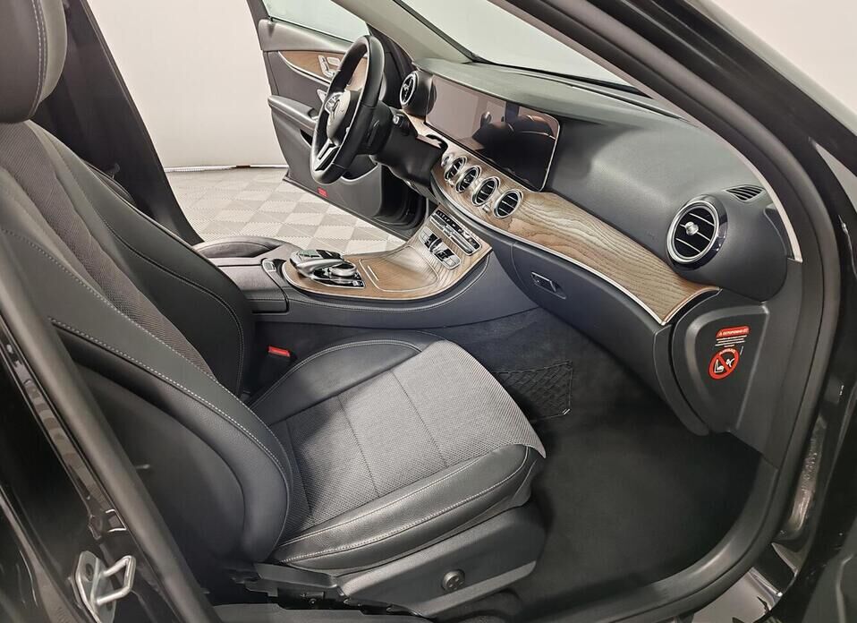 Mercedes-Benz E-Класс, V (W213, S213, C238) 220 d 2.0d AT (194 л.с.) 4WD