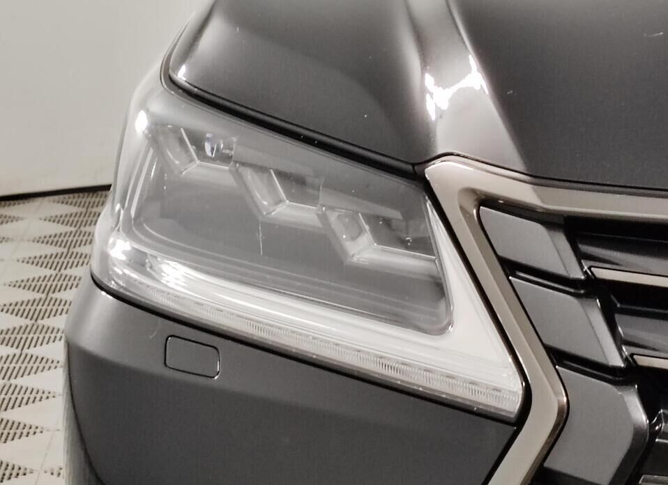 Lexus LX, III Рестайлинг 2 450d 4.5d AT (272 л.с.) 4WD