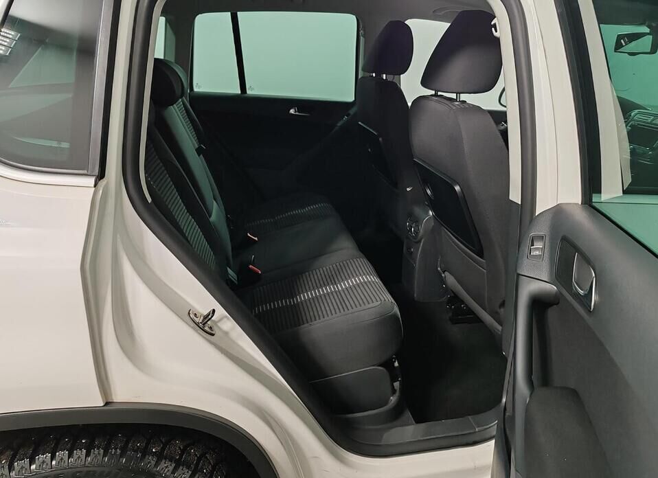 Volkswagen Tiguan, I 2.0 AT (170 л.с.) 4WD