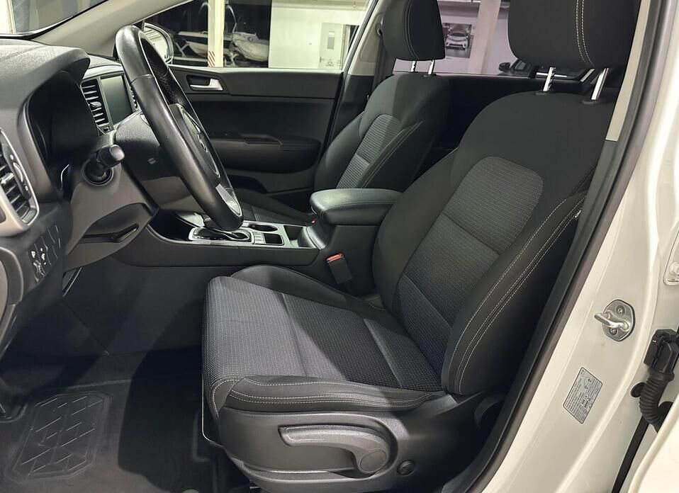 Kia Sportage 2.0 AT (150 л.с.) 4WD