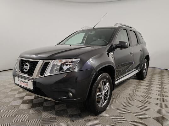 Nissan Terrano, 2016 г., 181 219 км