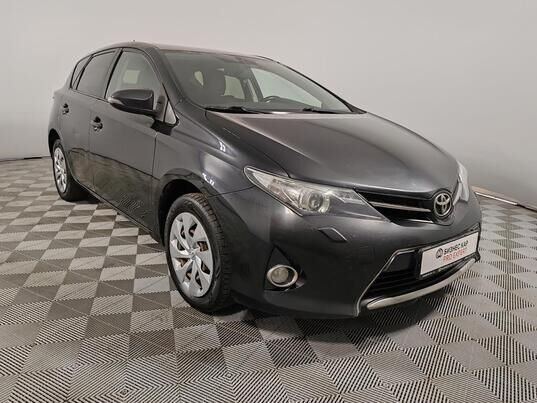 Toyota Auris, 2013 г., 217 076 км