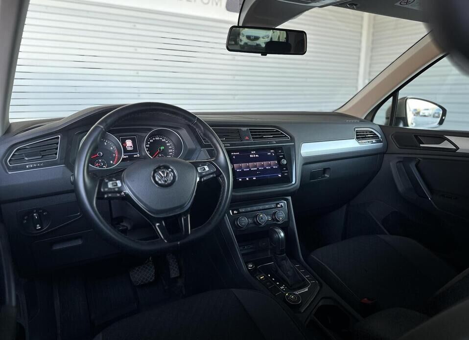Volkswagen Tiguan, II 1.4 AMT (150 л.с.) 4WD