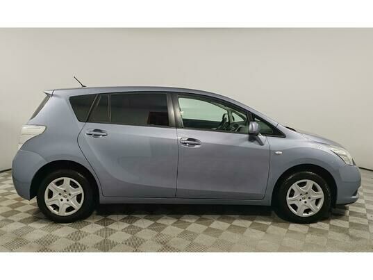 Toyota Verso, 2010 г., 174 815 км