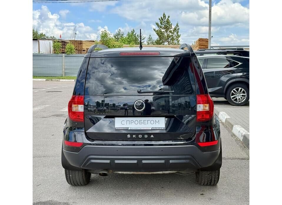 Skoda Yeti, I Рестайлинг 1.6 MT (110 л.с.)