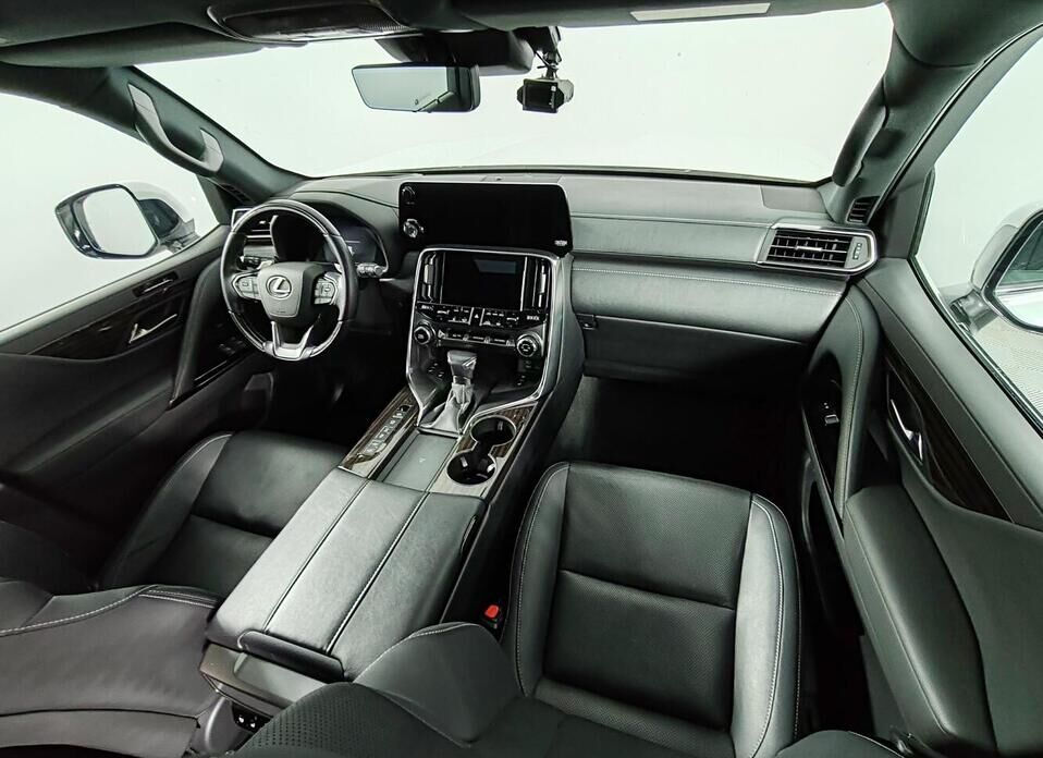 Lexus LX, IV 600 3.5 AT (415 л.с.) 4WD