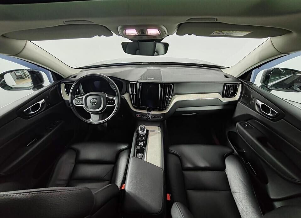 Volvo XC60, II Рестайлинг 2.0d AT (197 л.с.) 4WD