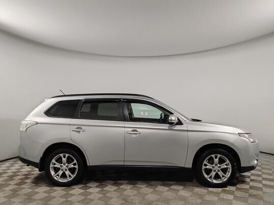 Mitsubishi Outlander, 2013 г., 240 254 км