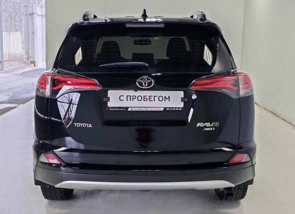 Toyota RAV4, IV (XA40) Рестайлинг 2.0 CVT (146 л.с.) 4WD